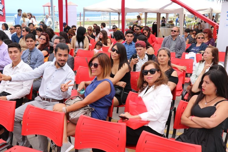 ALIANZA ENTRE SENCE Y TURISMO PERMITE QUE TRABAJADORES DE LA REGIÓN DE COQUIMBO SE PREPAREN PARA EL ECLIPSE SOLAR ALIANZA ENTRE SENCE Y TURISMO PERMITE QUE TRABAJADORES DE LA REGIÓN DE COQUIMBO SE PREPAREN PARA EL ECLIPSE SOLAR