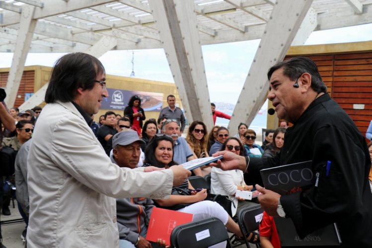 GOBIERNO CAPACITA A EMPRESARIOS GASTRONÓMICOS EN HOSPITALIDAD Y SERVICIO GOBIERNO CAPACITA A EMPRESARIOS GASTRONÓMICOS EN HOSPITALIDAD Y SERVICIO