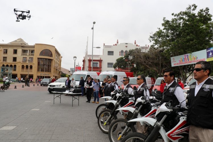 MUNICIPIO ENTREGA BICICLETAS A CARABINEROS DE LA SERENA PARA REFORZAR LA SEGURIDAD