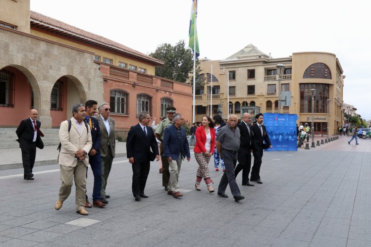 MUNICIPIO ENTREGA BICICLETAS A CARABINEROS DE LA SERENA PARA REFORZAR LA SEGURIDAD