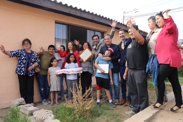 ORGANIZACIÓN DE PADRES DE NIÑOS ONCOLÓGICOS RECIBE INMUEBLE EN CONCESIÓN PARA INSTALAR SU SEDE ORGANIZACIÓN DE PADRES DE NIÑOS ONCOLÓGICOS RECIBE INMUEBLE EN CONCESIÓN PARA INSTALAR SU SEDE