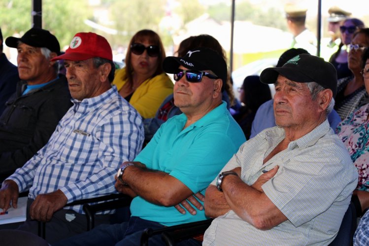 PEQUEÑOS MINEROS DE ANDACOLLO Y LA HIGUERA RECIBEN MÁS DE 80 MILLONES DE PESOS PARA INVERTIR EN SEGURIDAD Y PRODUCTIVIDAD. PEQUEÑOS MINEROS DE ANDACOLLO Y LA HIGUERA RECIBEN MÁS DE 80 MILLONES DE PESOS PARA INVERTIR EN SEGURIDAD Y PRODUCTIVIDAD.