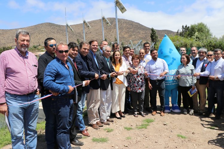 GOBIERNO AUMENTA EN UN 10% EL PRESUPUESTO DE LOS CONCURSOS DE LA LEY DE RIEGO PARA APOYAR A LOS AGRICULTORES GOBIERNO AUMENTA EN UN 10% EL PRESUPUESTO DE LOS CONCURSOS DE LA LEY DE RIEGO PARA APOYAR A LOS AGRICULTORES