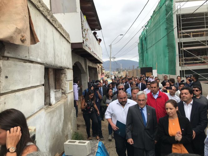 PRESIDENTE SEBASTIÁN PIÑERA ANUNCIA DESARROLLO DE UN PLAN DE RECONSTRUCCIÓN PARA LA REGIÓN PRESIDENTE SEBASTIÁN PIÑERA ANUNCIA DESARROLLO DE UN PLAN DE RECONSTRUCCIÓN PARA LA REGIÓN
