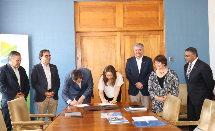 ANUNCIAN ESTUDIO PARA UN DESARROLLO ARMÓNICO DE LA CONURBACIÓN LA SERENA-COQUIMBO ANUNCIAN ESTUDIO PARA UN DESARROLLO ARMÓNICO DE LA CONURBACIÓN LA SERENA-COQUIMBO