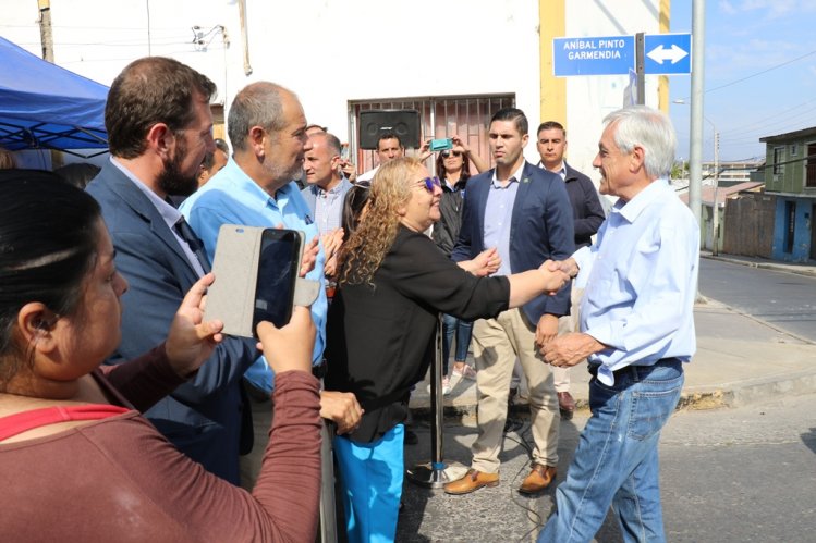 PRESIDENTE PIÑERA ANUNCIA PLAN DE RECONSTRUCCIÓN EL QUE SE EJECUTARÁ EN SU MAYORÍA DURANTE ESTE AÑO PRESIDENTE PIÑERA ANUNCIA PLAN DE RECONSTRUCCIÓN EL QUE SE EJECUTARÁ EN SU MAYORÍA DURANTE ESTE AÑO
