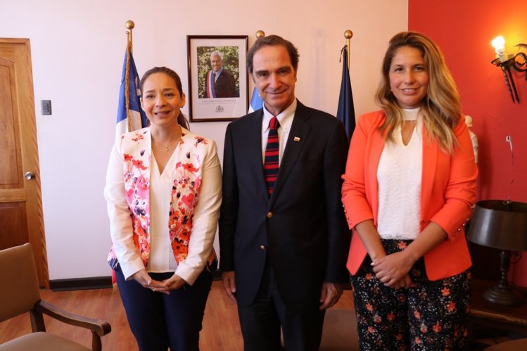 GOBIERNO PROMOVERÁ NUEVAS MEDIDAS DE APOYO A LOS MENORES TRAS RETOMAR TRABAJO EN LA MESA REGIONAL POR LA INFANCIA GOBIERNO PROMOVERÁ NUEVAS MEDIDAS DE APOYO A LOS MENORES TRAS RETOMAR TRABAJO EN LA MESA REGIONAL POR LA INFANCIA