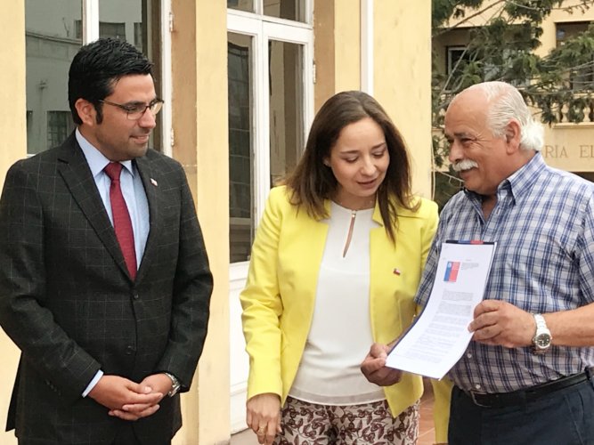 GOBIERNO TRASPASA RECURSOS A MUNICIPALIDAD DE LA SERENA PARA INSTALAR SEMÁFORO EN PELIGROSA INTERSECCIÓN DE LA FLORIDA GOBIERNO TRASPASA RECURSOS A MUNICIPALIDAD DE LA SERENA PARA INSTALAR SEMÁFORO EN PELIGROSA INTERSECCIÓN DE LA FLORIDA