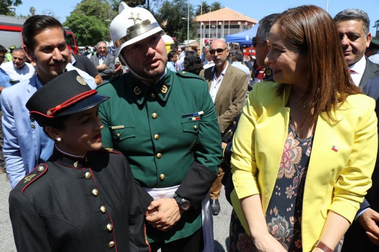 AGUAS DEL VALLE Y BOMBEROS FIRMARON ACUERDO PARA RECAUDAR FONDOS A TRAVÉS DE LA BOLETA