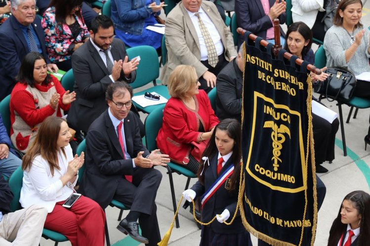 AUTORIDADES INICIAN AÑO ESCOLAR EN ESTABLECIMIENTOS DE COQUIMBO Y ANDACOLLO REAFIRMANDO SU COMPROMISO CON LA EDUCACIÓN PÚBLICA AUTORIDADES INICIAN AÑO ESCOLAR EN ESTABLECIMIENTOS DE COQUIMBO Y ANDACOLLO REAFIRMANDO SU COMPROMISO CON LA EDUCACIÓN PÚBLICA