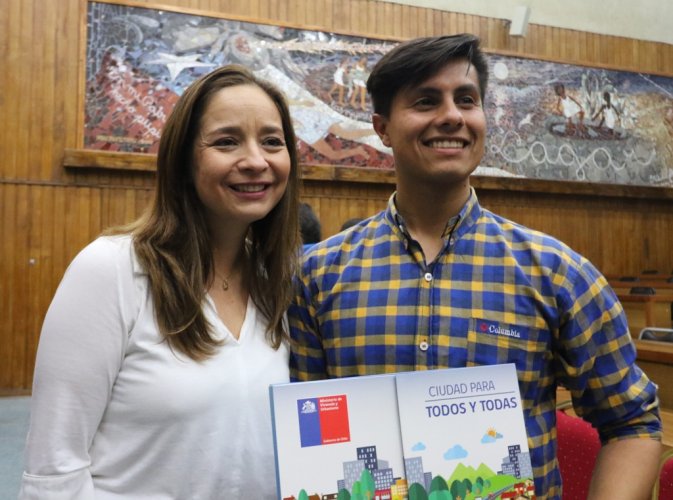 MÁS DE 100 FAMILIAS DE LA SERENA Y COQUIMBO RECIBIERON SUBSIDIOS PARA CUMPLIR EL SUEÑO DE LA CASA PROPIA MÁS DE 100 FAMILIAS DE LA SERENA Y COQUIMBO RECIBIERON SUBSIDIOS PARA CUMPLIR EL SUEÑO DE LA CASA PROPIA