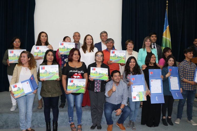 MÁS DE 100 FAMILIAS DE LA SERENA Y COQUIMBO RECIBIERON SUBSIDIOS PARA CUMPLIR EL SUEÑO DE LA CASA PROPIA MÁS DE 100 FAMILIAS DE LA SERENA Y COQUIMBO RECIBIERON SUBSIDIOS PARA CUMPLIR EL SUEÑO DE LA CASA PROPIA