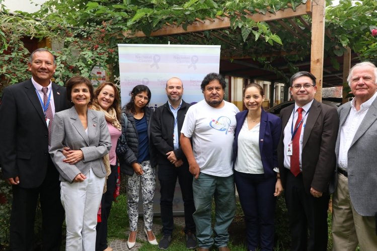PLAN NACIONAL DEL CÁNCER PONE ÉNFASIS EN LA PREVENCIÓN Y LA DETECCIÓN PRECOZ PLAN NACIONAL DEL CÁNCER PONE ÉNFASIS EN LA PREVENCIÓN Y LA DETECCIÓN PRECOZ