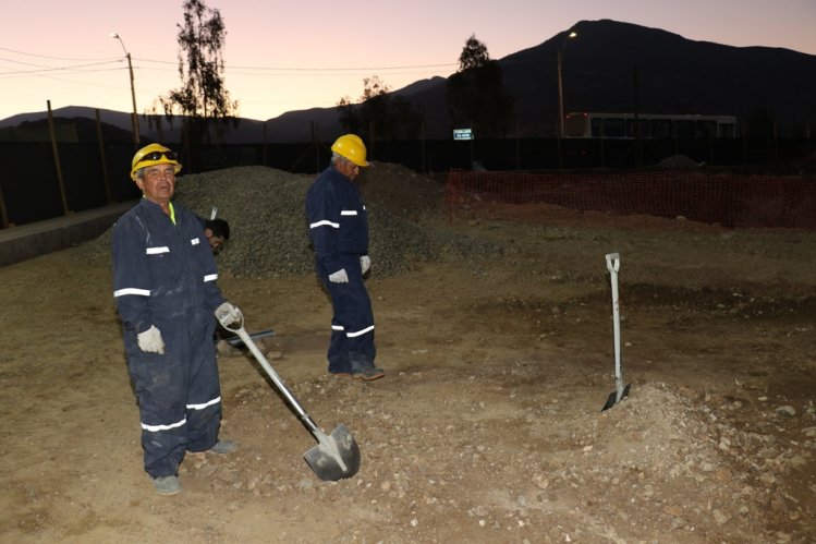 INTENDENTA LUCÍA PINTO ENCABEZA INICIO DE OBRAS DEL GRAN PARQUE URBANO DE CHAÑARAL ALTO EN MONTE PATRIA INTENDENTA LUCÍA PINTO ENCABEZA INICIO DE OBRAS DEL GRAN PARQUE URBANO DE CHAÑARAL ALTO EN MONTE PATRIA
