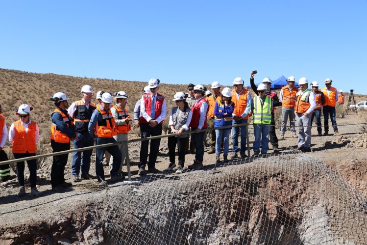 GOBIERNO IMPLEMENTA COMPLETO PROTOCOLO DE EMERGENCIAS PARA LA MINERÍA