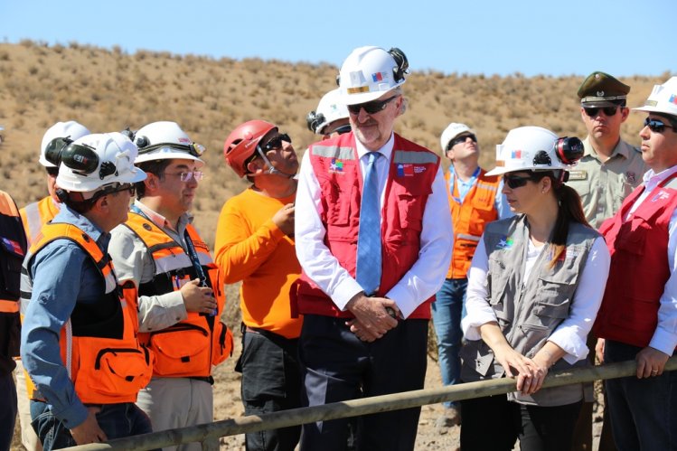 GOBIERNO IMPLEMENTA COMPLETO PROTOCOLO DE EMERGENCIAS PARA LA MINERÍA