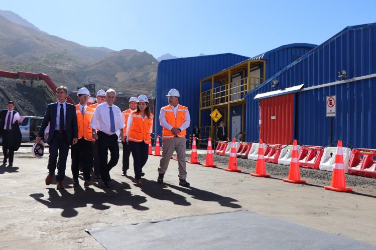 NUEVA INFRAESTRUCTURA PRODUCTIVA DE MINERA LOS PELAMBRES APORTARÁ SIGNIFICATIVAMENTE A LA EMPLEABILIDAD REGIONAL NUEVA INFRAESTRUCTURA PRODUCTIVA DE MINERA LOS PELAMBRES APORTARÁ SIGNIFICATIVAMENTE A LA EMPLEABILIDAD REGIONAL