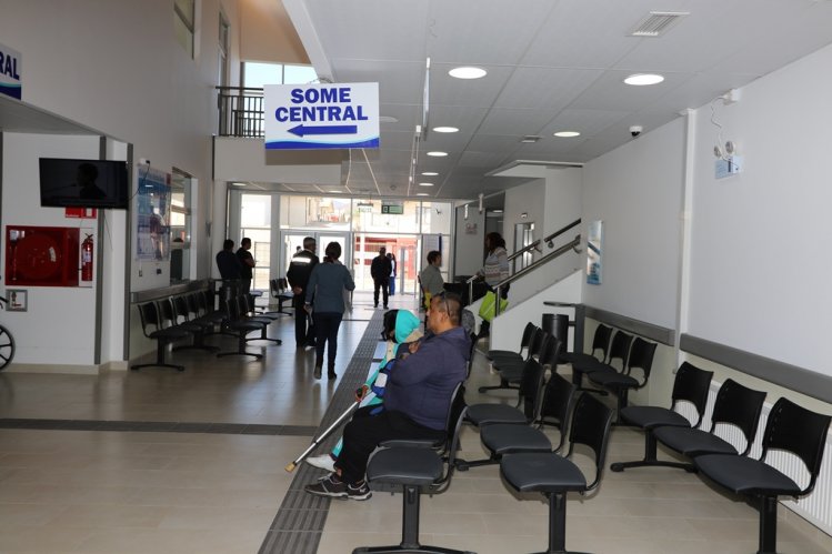 MÁS DE 30 MIL PERSONAS SERÁN ATENDIDAS EN EL NUEVO CESFAM FRAY JORGE DE OVALLE MÁS DE 30 MIL PERSONAS SERÁN ATENDIDAS EN EL NUEVO CESFAM FRAY JORGE DE OVALLE