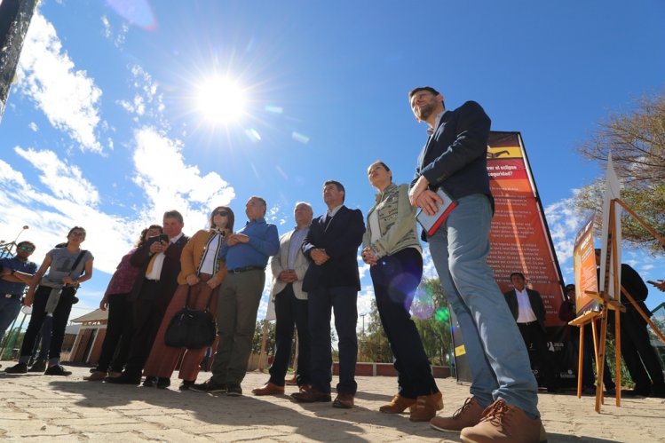 INTENDENTA LUCÍA PINTO INVITA A LA REGIÓN Y AL PAÍS A PRESENCIAR EL ECLIPSE TOTAL DE SOL EN 16 PUNTOS OFICIALES DE OBSERVACIÓN INTENDENTA LUCÍA PINTO INVITA A LA REGIÓN Y AL PAÍS A PRESENCIAR EL ECLIPSE TOTAL DE SOL EN 16 PUNTOS OFICIALES DE OBSERVACIÓN