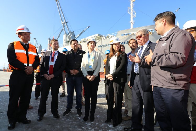 EXPORTACIÓN DE FRUTA DE INVIERNO ENTREGA UNA FUERTE SEÑAL DE REACTIVACIÓN ECONÓMICA PARA LA REGIÓN