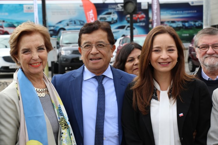 AUTORIDADES INAUGURAN VÍA EXCLUSIVA PARA LOCOMOCIÓN COLECTIVA EN EL CENTRO DE COQUIMBO