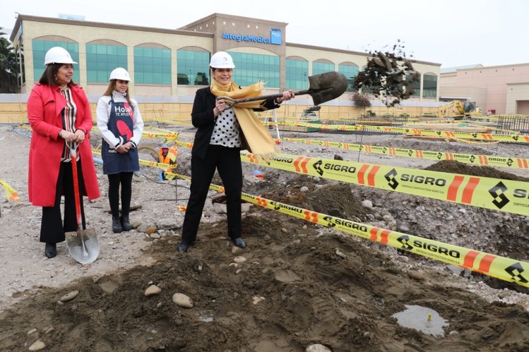 GOBIERNO DESTACA CREACIÓN DE NUEVAS FUENTES DE EMPLEO TRAS AMPLIACIÓN DE MALL PLAZA LA SERENA GOBIERNO DESTACA CREACIÓN DE NUEVAS FUENTES DE EMPLEO TRAS AMPLIACIÓN DE MALL PLAZA LA SERENA