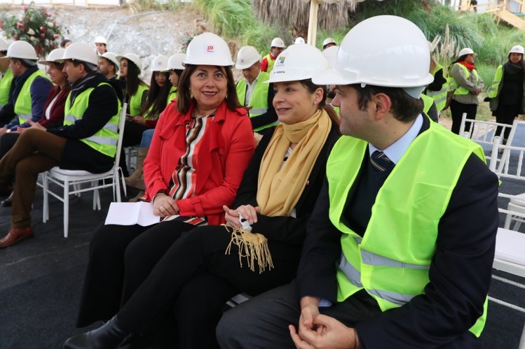 GOBIERNO DESTACA CREACIÓN DE NUEVAS FUENTES DE EMPLEO TRAS AMPLIACIÓN DE MALL PLAZA LA SERENA GOBIERNO DESTACA CREACIÓN DE NUEVAS FUENTES DE EMPLEO TRAS AMPLIACIÓN DE MALL PLAZA LA SERENA
