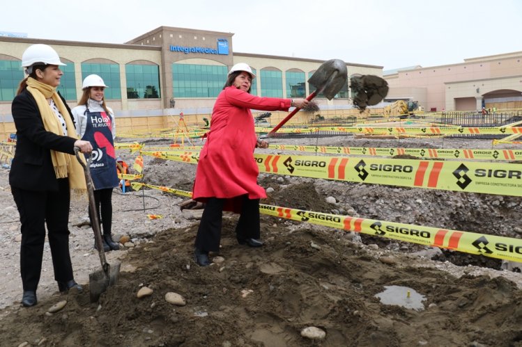 GOBIERNO DESTACA CREACIÓN DE NUEVAS FUENTES DE EMPLEO TRAS AMPLIACIÓN DE MALL PLAZA LA SERENA GOBIERNO DESTACA CREACIÓN DE NUEVAS FUENTES DE EMPLEO TRAS AMPLIACIÓN DE MALL PLAZA LA SERENA