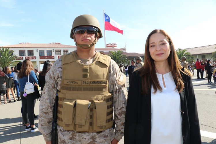 239 SOLDADOS PROTAGONIZARON LA TRADICIONAL ENTREGA DE ARMAS EN EL REGIMIENTO N°21 COQUIMBO