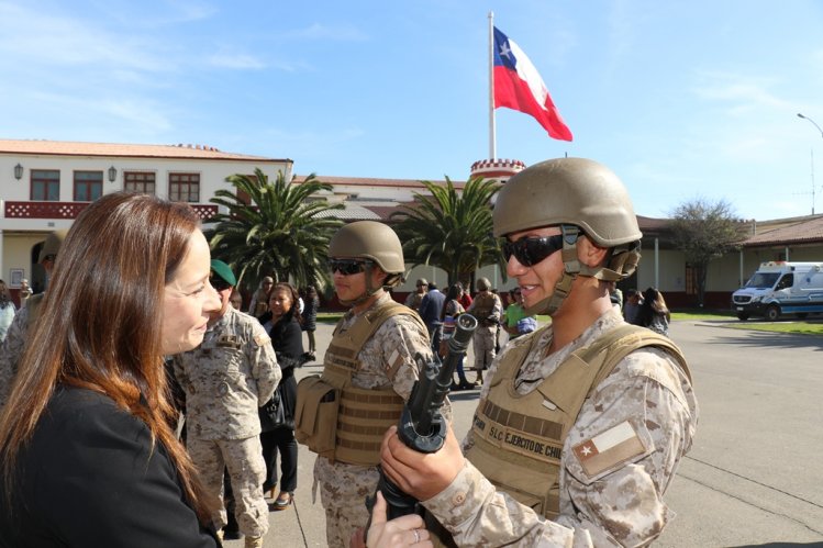 239 SOLDADOS PROTAGONIZARON LA TRADICIONAL ENTREGA DE ARMAS EN EL REGIMIENTO N°21 COQUIMBO