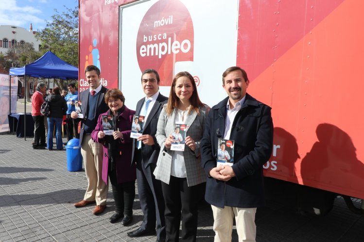 HASTA EL 2 DE JULIO PERMANECERÁ EL MÓVIL BUSCA EMPLEO DE SENCE EN SU PRIMERA VISITA A LA REGIÓN DE COQUIMBO HASTA EL 2 DE JULIO PERMANECERÁ EL MÓVIL BUSCA EMPLEO DE SENCE EN SU PRIMERA VISITA A LA REGIÓN DE COQUIMBO