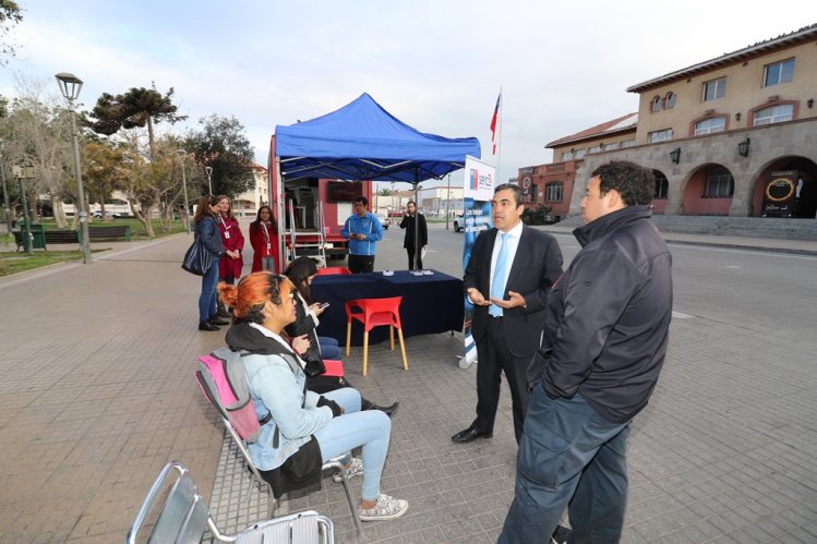 HASTA EL 2 DE JULIO PERMANECERÁ EL MÓVIL BUSCA EMPLEO DE SENCE EN SU PRIMERA VISITA A LA REGIÓN DE COQUIMBO