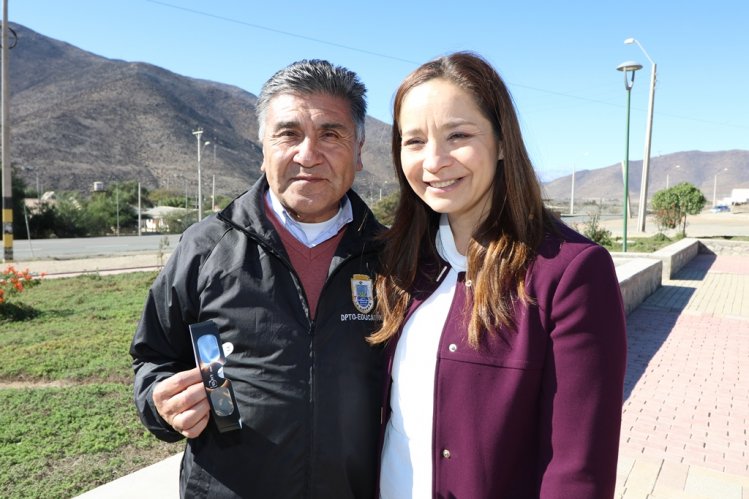 GOBIERNO Y MINERA LOS PELAMBRES DISTRIBUIRÁN 230 MIL LENTES PARA EL ECLIPSE ENTRE ESTUDIANTES DE LA REGIÓN