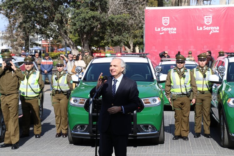 NUEVOS VEHÍCULOS PARA CARABINEROS REFORZARÁN LA SEGURIDAD EN DIVERSAS COMUNAS DE LA REGIÓN DE COQUIMBO