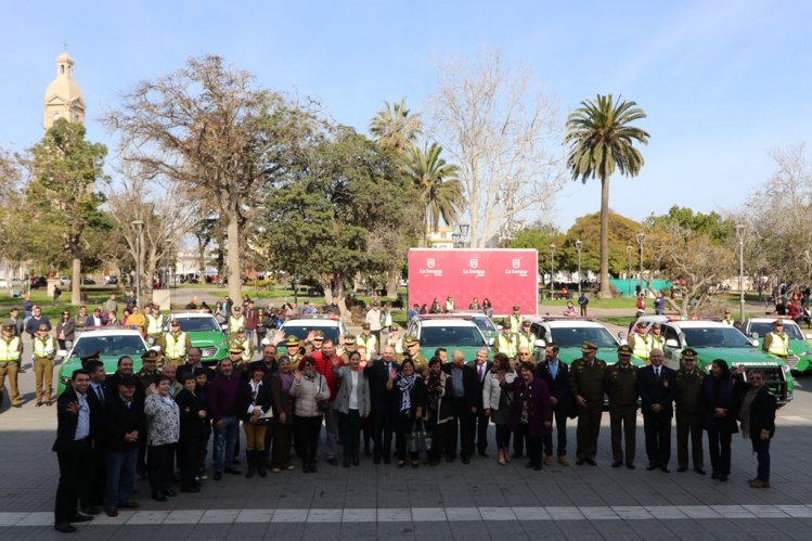 NUEVOS VEHÍCULOS PARA CARABINEROS REFORZARÁN LA SEGURIDAD EN DIVERSAS COMUNAS DE LA REGIÓN DE COQUIMBO NUEVOS VEHÍCULOS PARA CARABINEROS REFORZARÁN LA SEGURIDAD EN DIVERSAS COMUNAS DE LA REGIÓN DE COQUIMBO