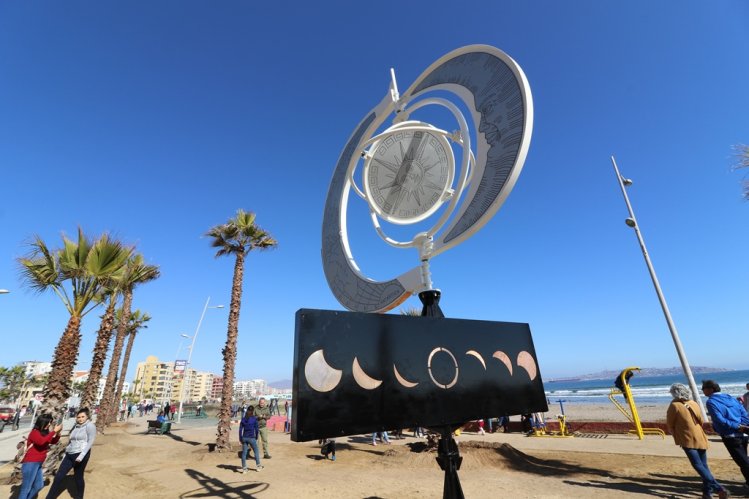 UMBRA: EL HITO ARTÍSTICO DE LA AVENIDA DEL MAR QUE SERVIRÁ DE TESTIMONIO DEL ECLIPSE TOTAL DE SOL