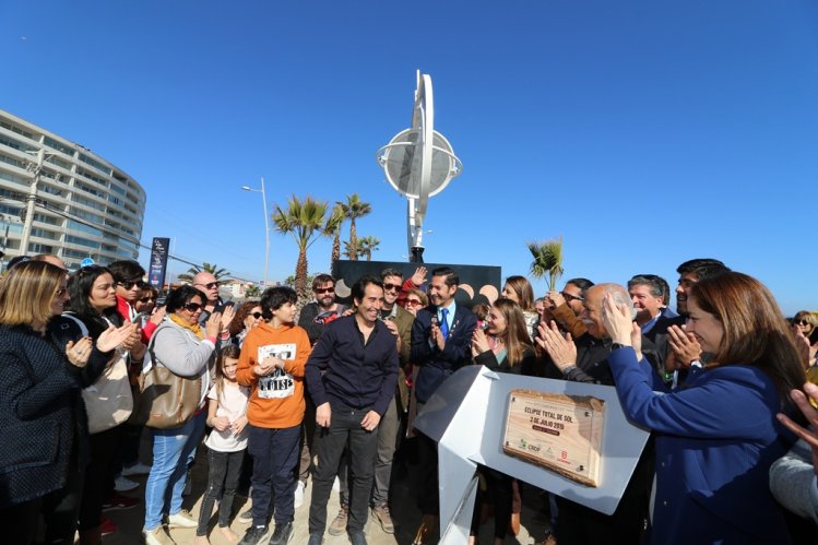 UMBRA: EL HITO ARTÍSTICO DE LA AVENIDA DEL MAR QUE SERVIRÁ DE TESTIMONIO DEL ECLIPSE TOTAL DE SOL