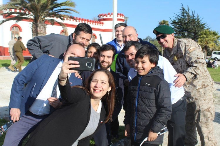 UNA EXPERIENCIA INOLVIDABLE: CIENTOS DE PERSONAS DISFRUTARON DEL ECLIPSE DE SOL EN LA SERENA