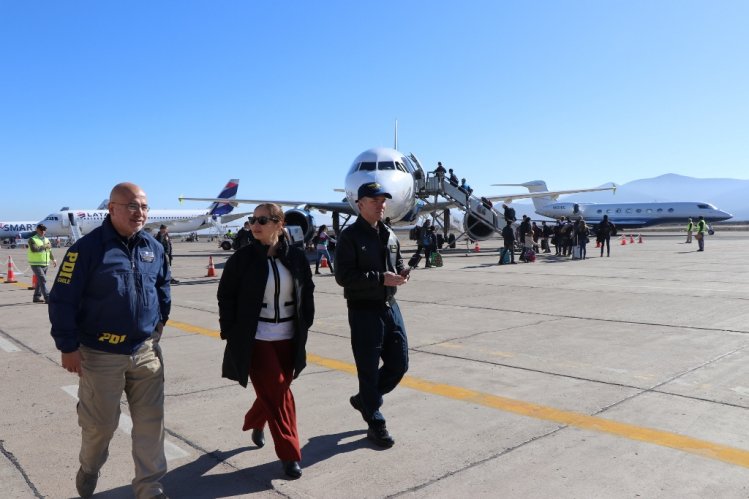 MÁS DE 56 MIL MILLONES DE PESOS QUEDARON EN LA REGIÓN DE COQUIMBO DURANTE LA SEMANA DEL ECLIPSE TOTAL DE SOL MÁS DE 56 MIL MILLONES DE PESOS QUEDARON EN LA REGIÓN DE COQUIMBO DURANTE LA SEMANA DEL ECLIPSE TOTAL DE SOL