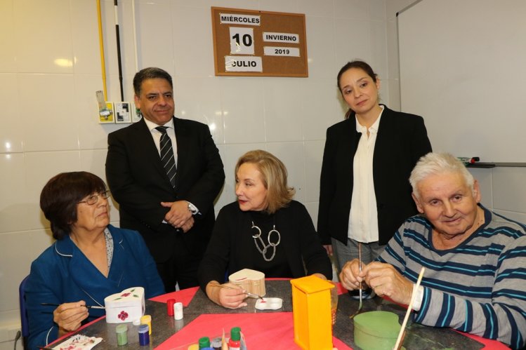 PRIMERA DAMA CECILIA MOREL LANZA LA UNIDAD GERIÁTRICA AGUDA, ESPECIAL PARA ADULTOS MAYORES PRIMERA DAMA CECILIA MOREL LANZA LA UNIDAD GERIÁTRICA AGUDA, ESPECIAL PARA ADULTOS MAYORES