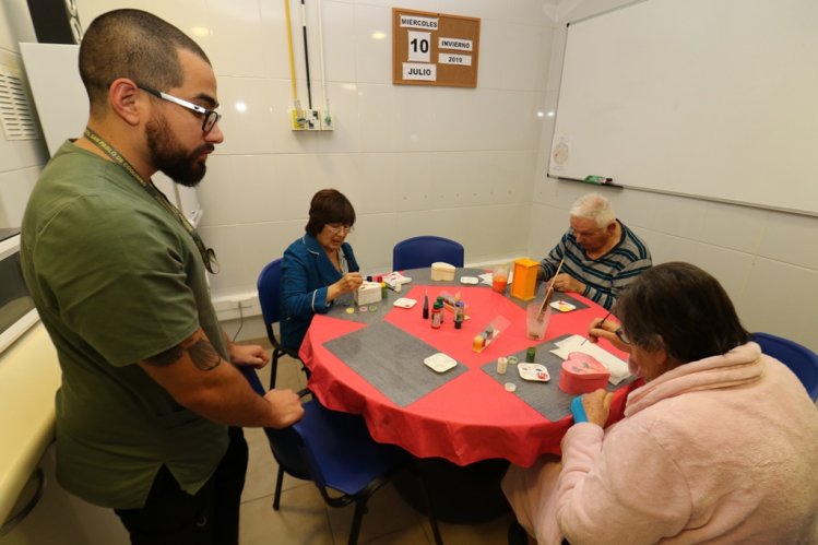 PRIMERA DAMA CECILIA MOREL LANZA LA UNIDAD GERIÁTRICA AGUDA, ESPECIAL PARA ADULTOS MAYORES