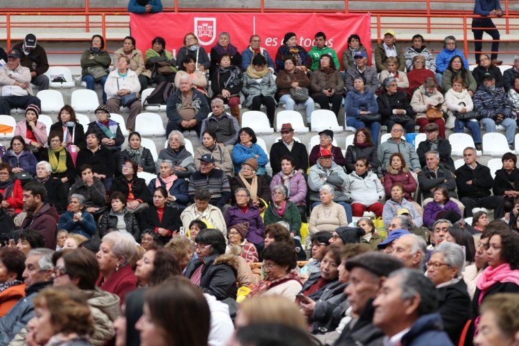 PRIMERA DAMA CECILIA MOREL: “ES URGENTE ADAPTAR ESPACIOS PARA QUE LA TERCERA EDAD TENGA UNA MEJOR CALIDAD DE VIDA” PRIMERA DAMA CECILIA MOREL: “ES URGENTE ADAPTAR ESPACIOS PARA QUE LA TERCERA EDAD TENGA UNA MEJOR CALIDAD DE VIDA”