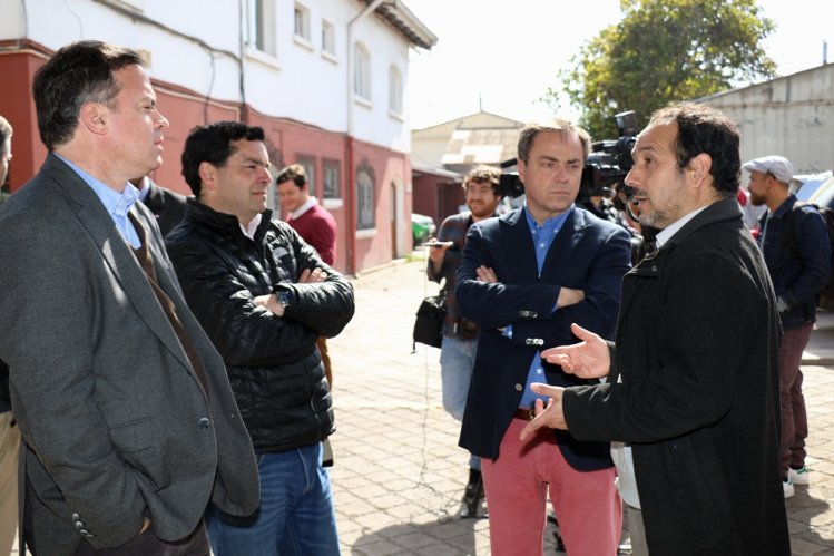 GOBIERNO DECLARA EMERGENCIA AGRÍCOLA PARA APOYAR A PEQUEÑOS PRODUCTORES DE LA REGIÓN DE COQUIMBO GOBIERNO DECLARA EMERGENCIA AGRÍCOLA PARA APOYAR A PEQUEÑOS PRODUCTORES DE LA REGIÓN DE COQUIMBO
