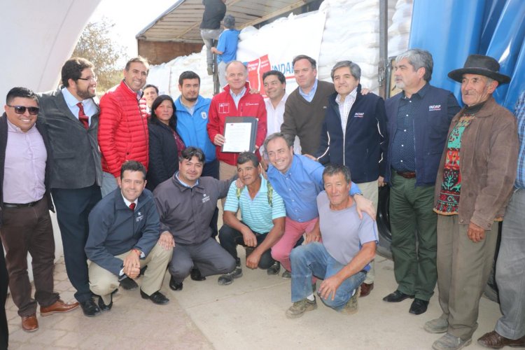 GOBIERNO DECLARA EMERGENCIA AGRÍCOLA PARA APOYAR A PEQUEÑOS PRODUCTORES DE LA REGIÓN DE COQUIMBO GOBIERNO DECLARA EMERGENCIA AGRÍCOLA PARA APOYAR A PEQUEÑOS PRODUCTORES DE LA REGIÓN DE COQUIMBO