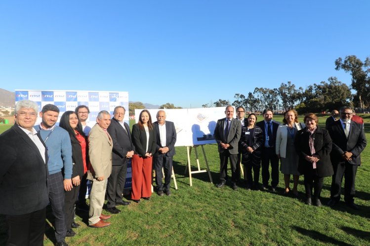 GREMIO CONSTRUCTOR RENUNCIA A INDEMNIZACIÓN Y CEDE TERRENO PARA LA CONSTRUCCIÓN DEL FUTURO HOSPITAL DE LA SERENA GREMIO CONSTRUCTOR RENUNCIA A INDEMNIZACIÓN Y CEDE TERRENO PARA LA CONSTRUCCIÓN DEL FUTURO HOSPITAL DE LA SERENA