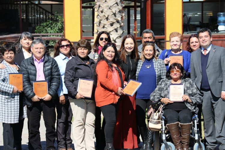 DIRIGENTES SOCIALES DE LA REGIÓN DE COQUIMBO FUERON RECONOCIDOS POR SU IMPORTANTE ROL EN EL DESARROLLO LOCAL