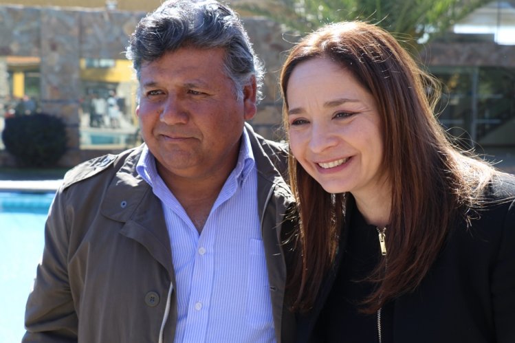 DIRIGENTES SOCIALES DE LA REGIÓN DE COQUIMBO FUERON RECONOCIDOS POR SU IMPORTANTE ROL EN EL DESARROLLO LOCAL DIRIGENTES SOCIALES DE LA REGIÓN DE COQUIMBO FUERON RECONOCIDOS POR SU IMPORTANTE ROL EN EL DESARROLLO LOCAL