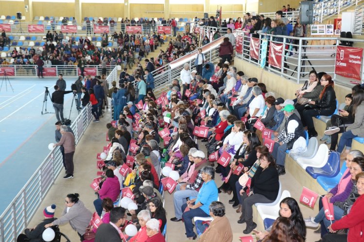 INAUGURAN EL TAN ANHELADO POLIDEPORTIVO DE LAS COMPAÑÍAS