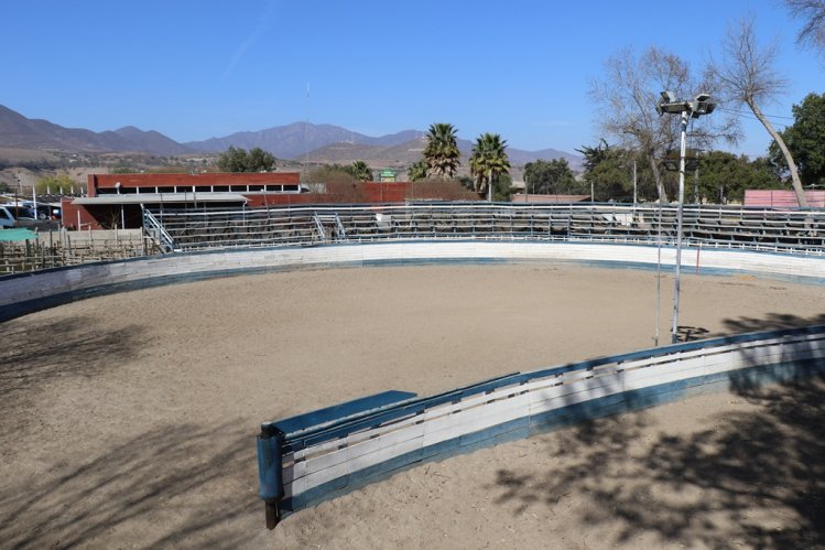 CLUB DE RODEO DE OVALLE RENOVARÁ SU TECHUMBRE CON APOYO DEL GOBIERNO CLUB DE RODEO DE OVALLE RENOVARÁ SU TECHUMBRE CON APOYO DEL GOBIERNO