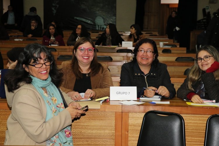 FUNCIONARIOS PÚBLICOS SE CAPACITAN EN FORTALECIMIENTO DE GOBIERNOS Y ADMINISTRACIÓN REGIONAL FUNCIONARIOS PÚBLICOS SE CAPACITAN EN FORTALECIMIENTO DE GOBIERNOS Y ADMINISTRACIÓN REGIONAL